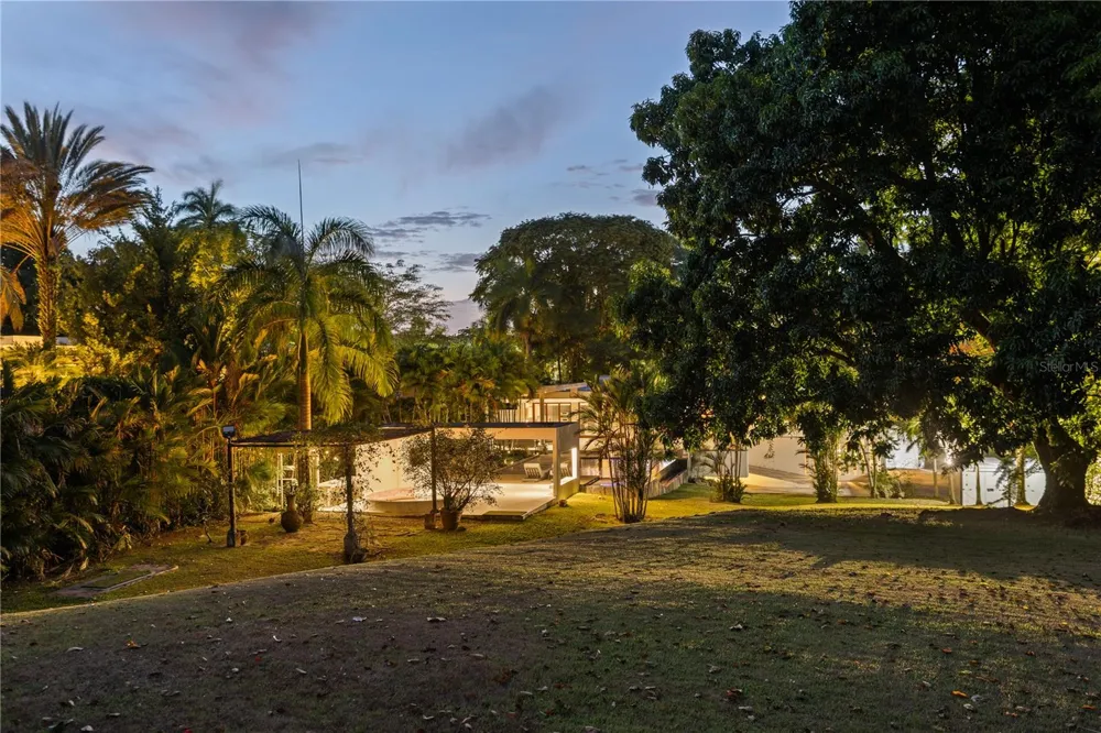 1841 BEGONIA ST, SANTA MARIA San Juan, PR 00927