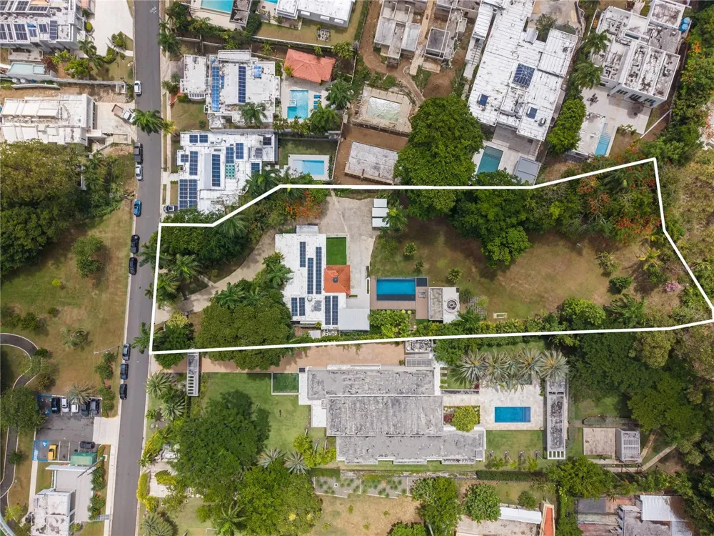 1841 BEGONIA ST, SANTA MARIA San Juan, PR 00927