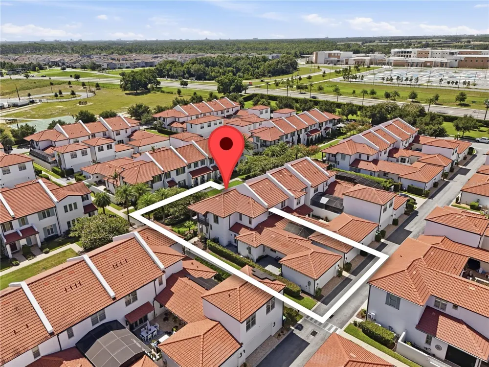 8873 FOUNTAIN PALM ALLEY Winter Garden, FL 34787