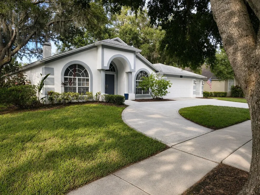 15211 ARBOR HOLLOW DRIVE Odessa, FL 33556