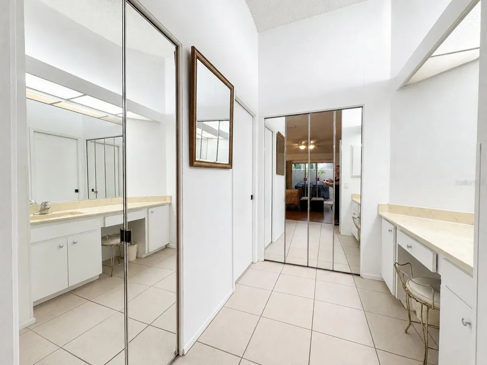 5608 37TH STREET E #26 Bradenton, FL 34203