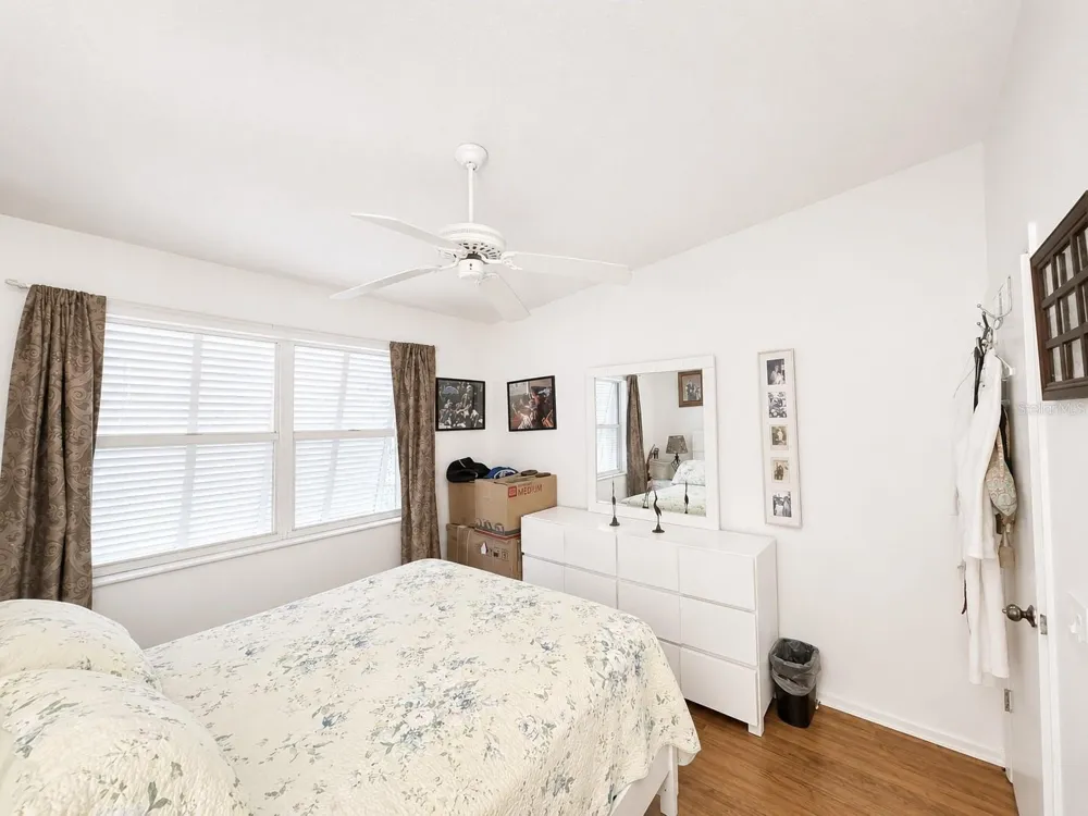 5608 37TH STREET E #26 Bradenton, FL 34203
