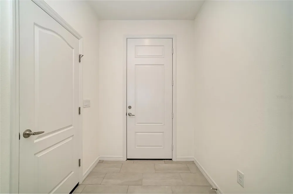 2206 WASHINGTON PALM COURT Bradenton, FL 34212