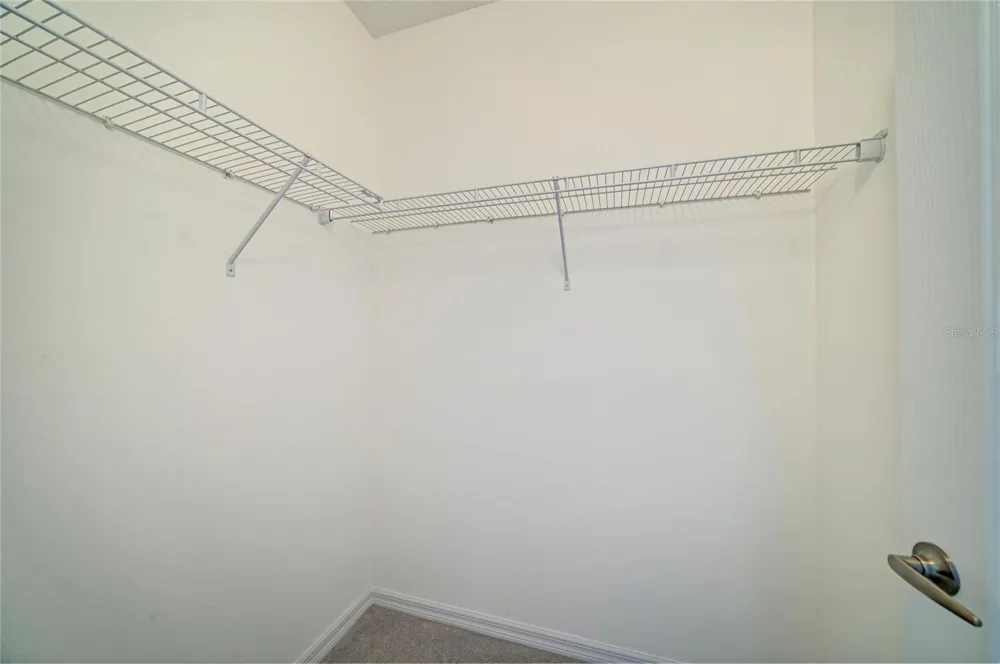 2206 WASHINGTON PALM COURT Bradenton, FL 34212