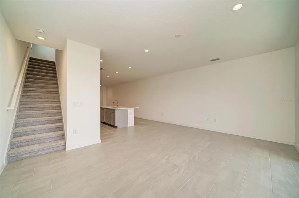 2206 WASHINGTON PALM COURT Bradenton, FL 34212