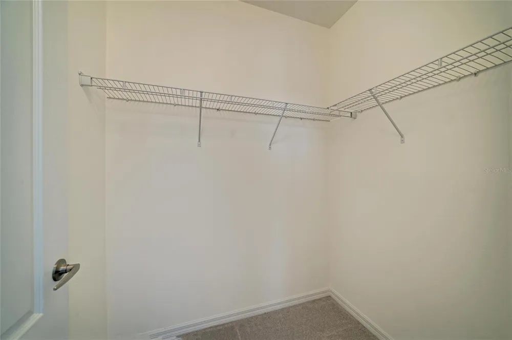 2206 WASHINGTON PALM COURT Bradenton, FL 34212