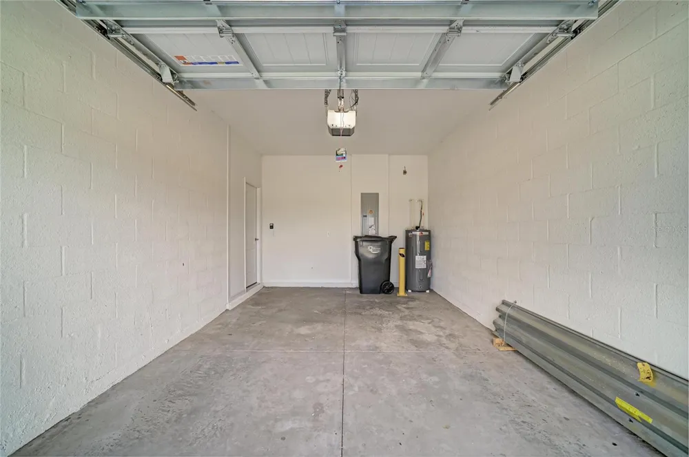 2206 WASHINGTON PALM COURT Bradenton, FL 34212