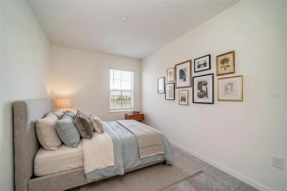 2206 WASHINGTON PALM COURT Bradenton, FL 34212