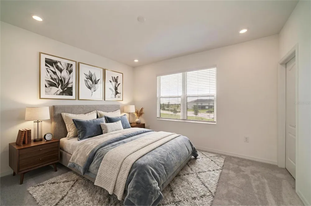 2206 WASHINGTON PALM COURT Bradenton, FL 34212