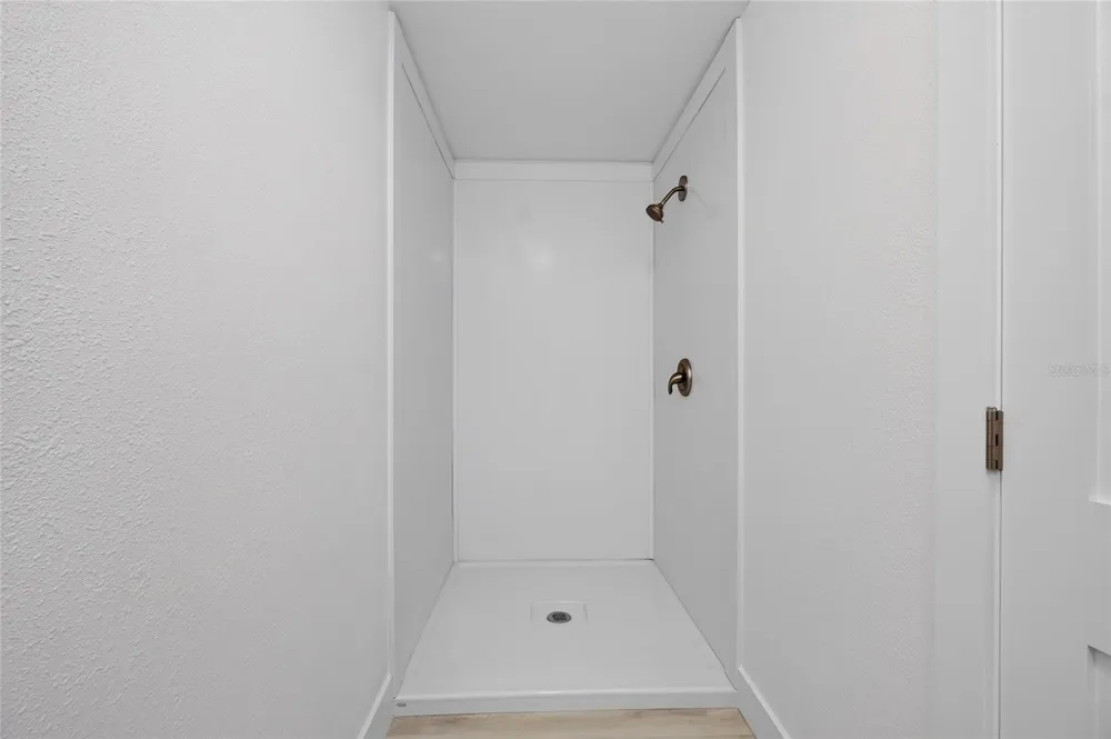 1225 HOFFNER AVENUE Orlando, FL 32809