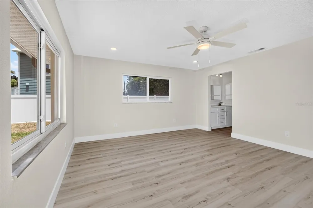 1225 HOFFNER AVENUE Orlando, FL 32809