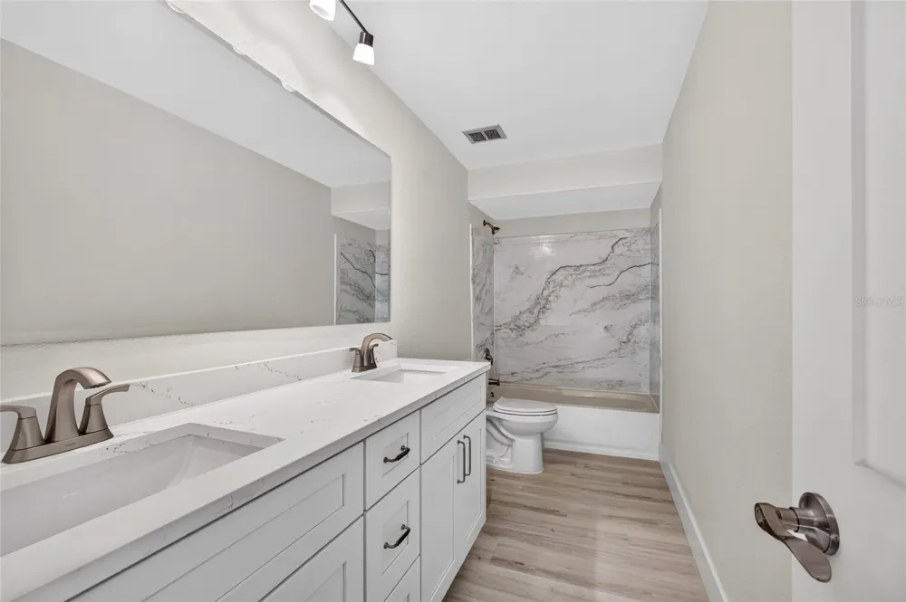 1225 HOFFNER AVENUE Orlando, FL 32809