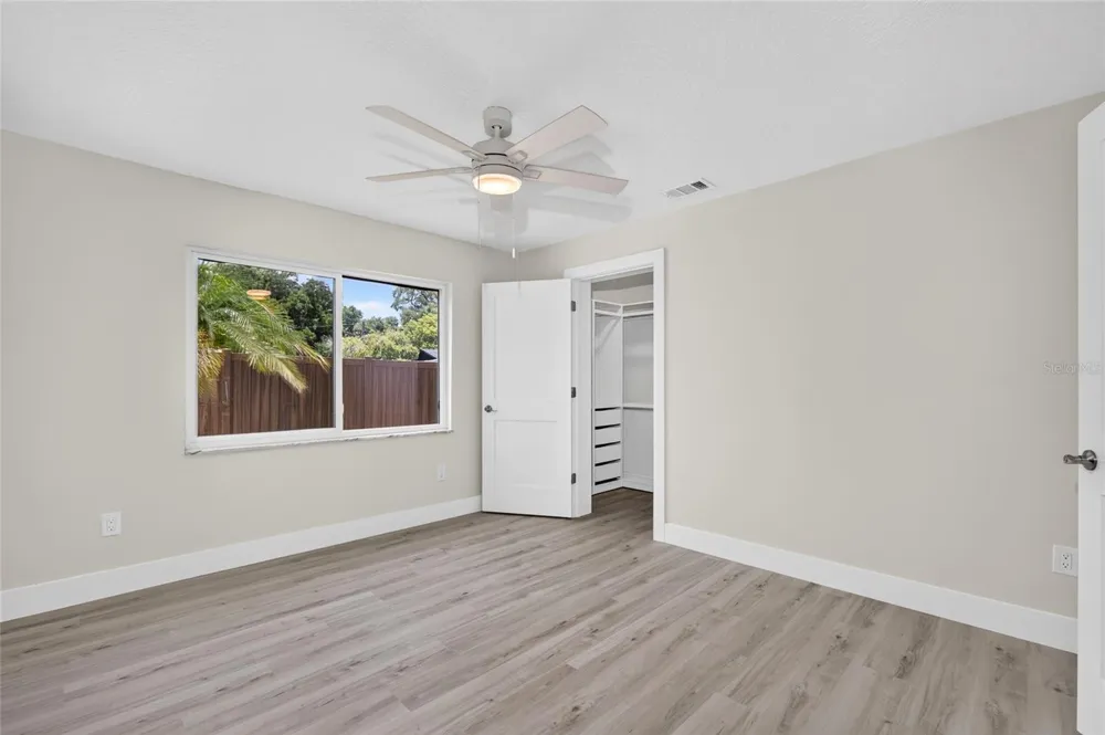 1225 HOFFNER AVENUE Orlando, FL 32809