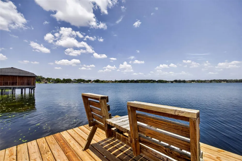 1225 HOFFNER AVENUE Orlando, FL 32809