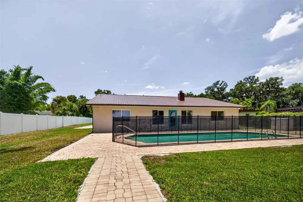 1225 HOFFNER AVENUE Orlando, FL 32809
