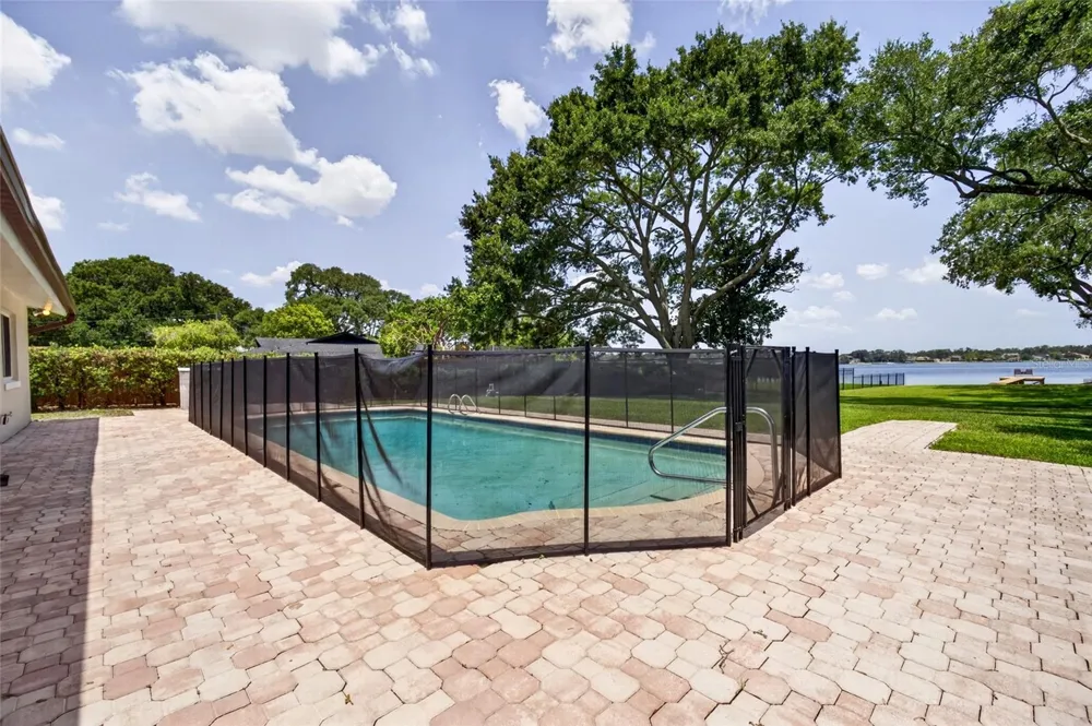 1225 HOFFNER AVENUE Orlando, FL 32809