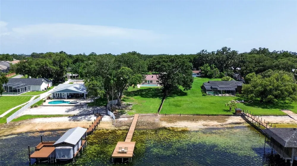 1225 HOFFNER AVENUE Orlando, FL 32809