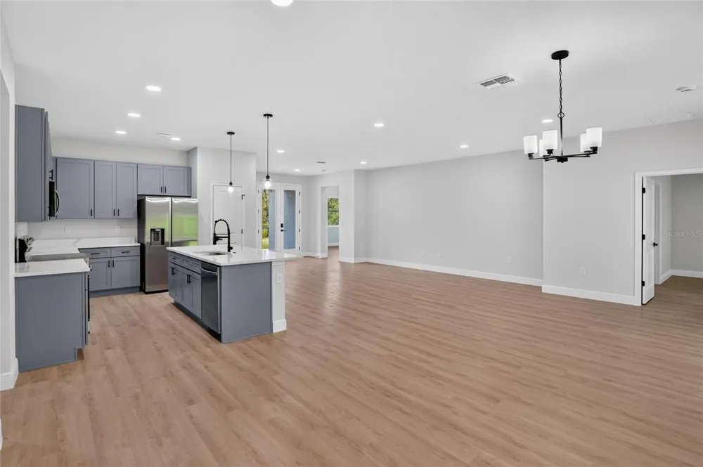 4 LONE PINE STREET Homosassa, FL 34446
