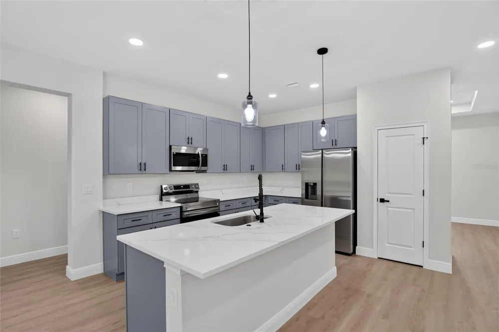 4 LONE PINE STREET Homosassa, FL 34446