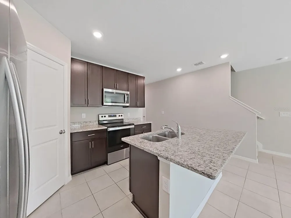 2763 SCARLET BAY PLACE Brandon, FL 33510