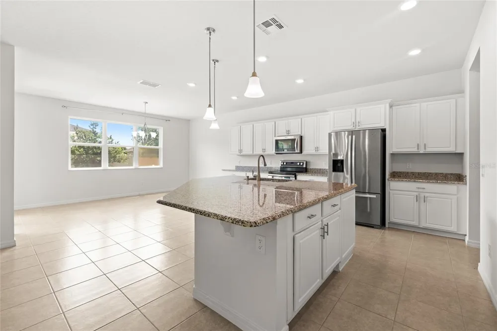 12135 CARSON DRIVE Orlando, FL 32824