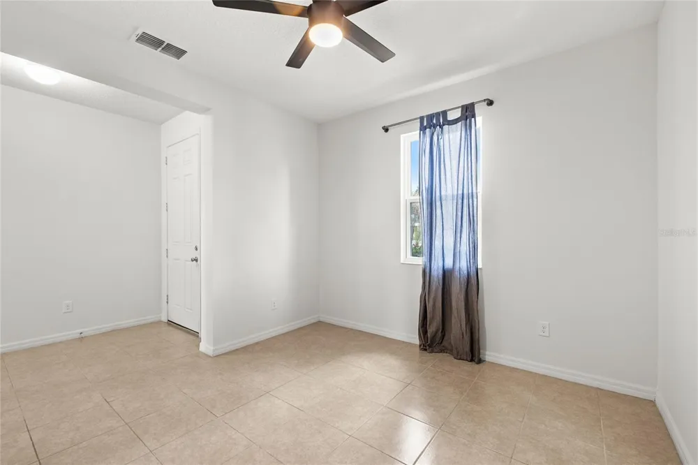 12135 CARSON DRIVE Orlando, FL 32824
