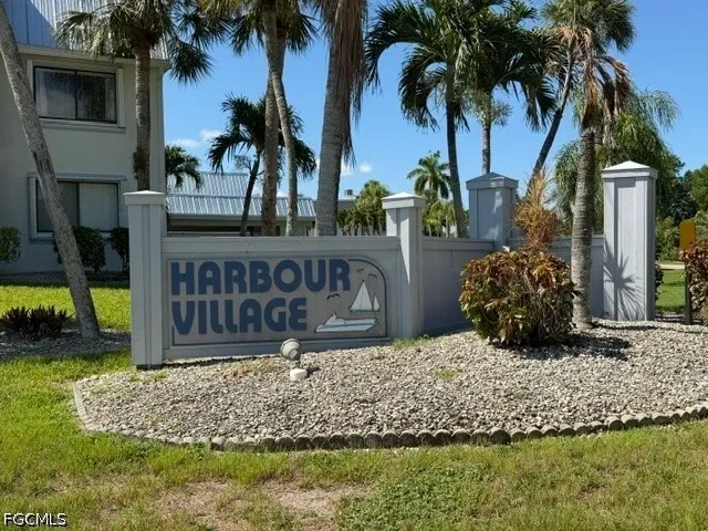 Orange Grove Boulevard #5 North Fort Myers, FL 33903