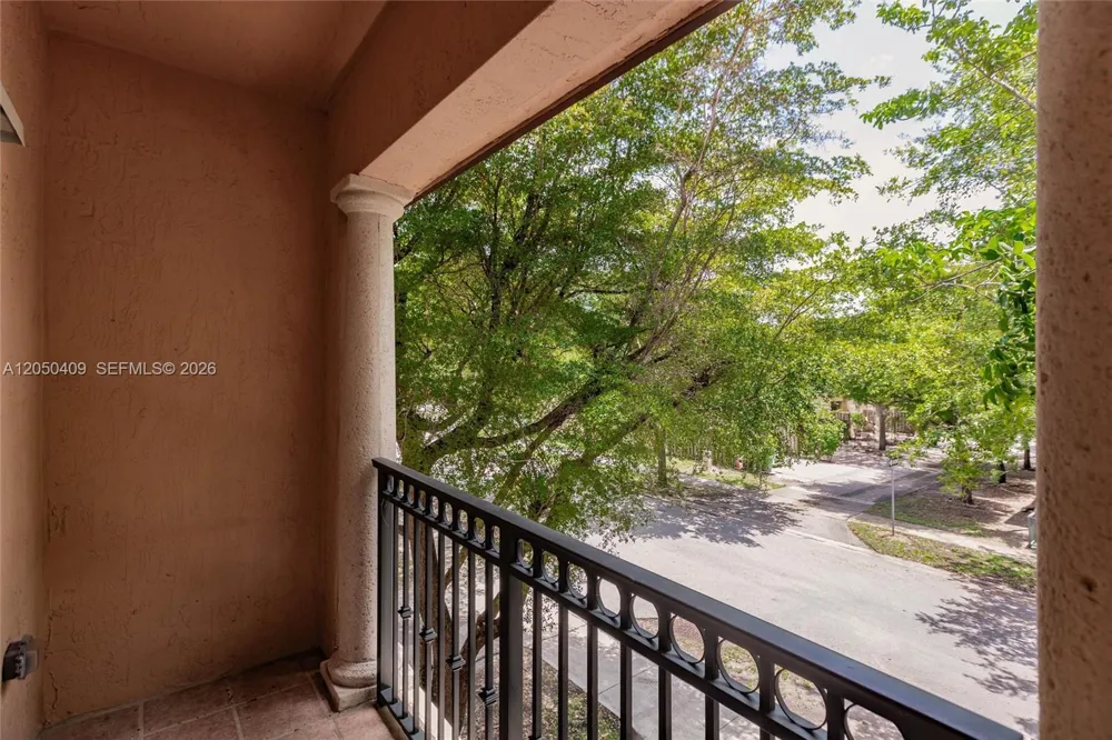 22946 SW 112th Pl Miami, FL 33170