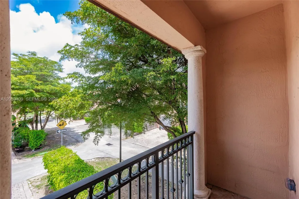 22946 SW 112th Pl Miami, FL 33170