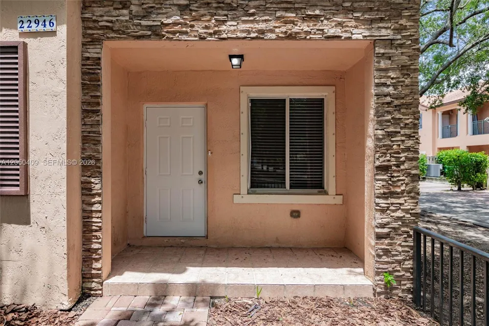22946 SW 112th Pl Miami, FL 33170