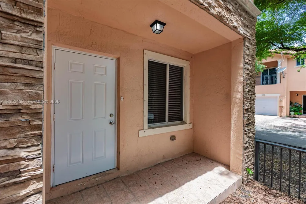 22946 SW 112th Pl Miami, FL 33170