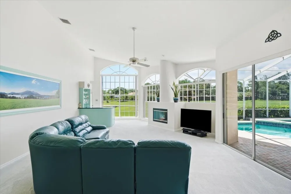 85 KELLEYS TRAIL Oldsmar, FL 34677