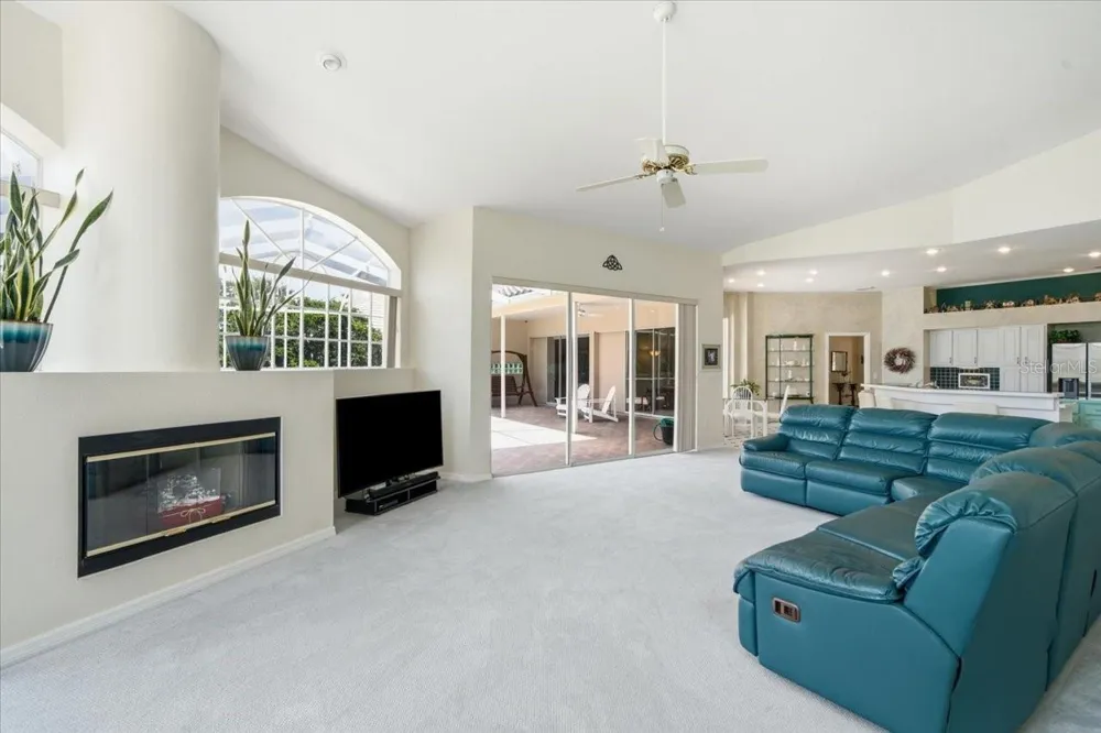 85 KELLEYS TRAIL Oldsmar, FL 34677
