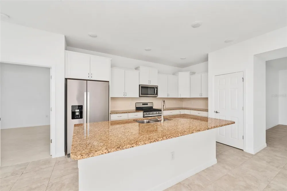 6175 SW 74TH COURT ocala, FL 34474