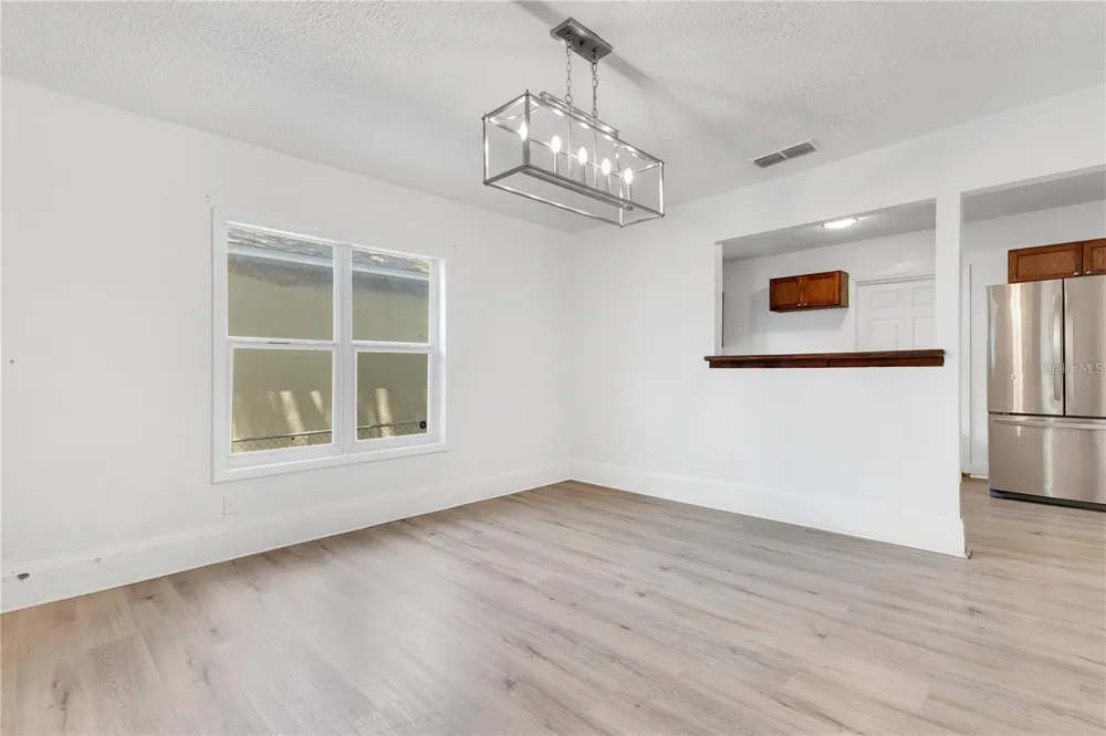1029 COLYER STREET Orlando, FL 32805