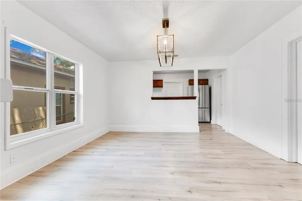 1029 COLYER STREET Orlando, FL 32805