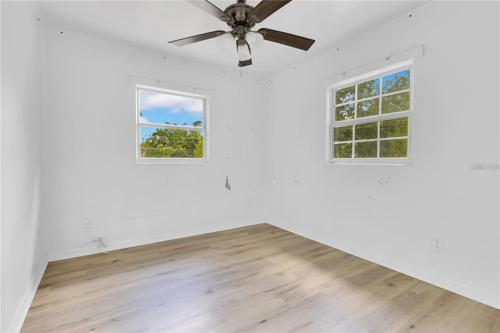 1029 COLYER STREET Orlando, FL 32805