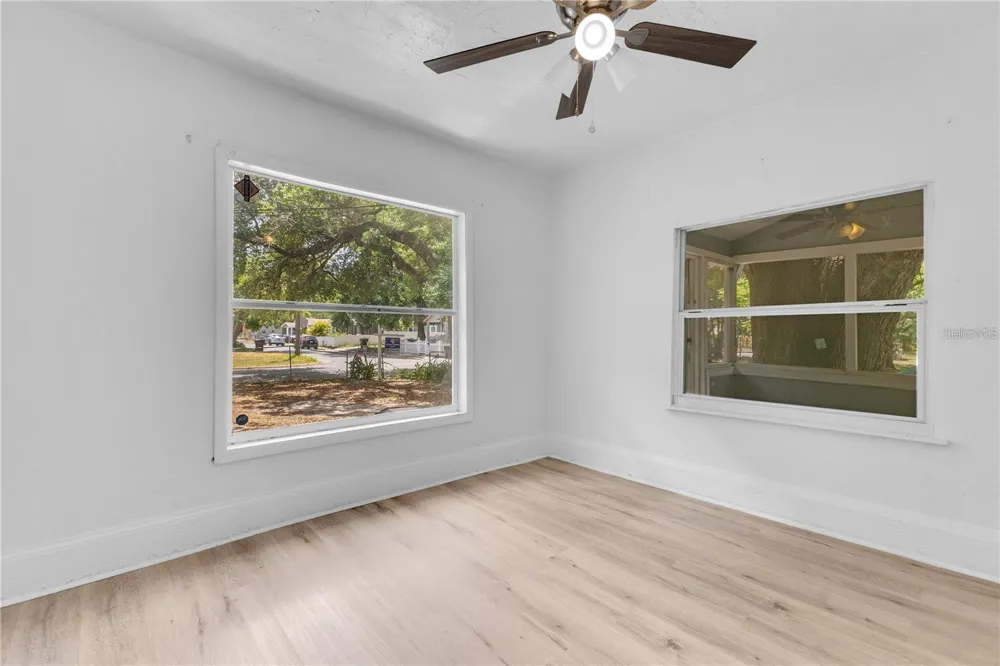 1029 COLYER STREET Orlando, FL 32805