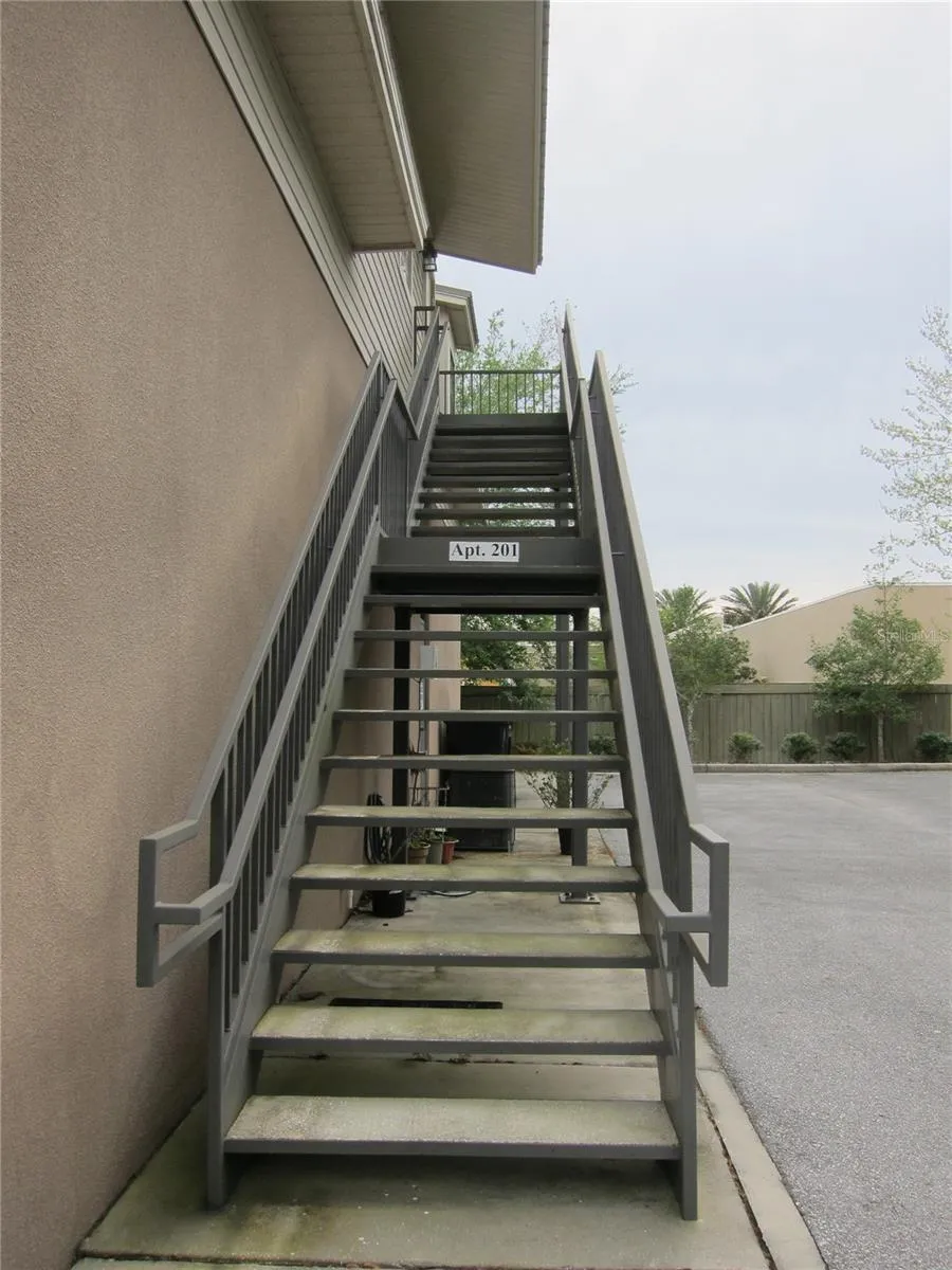 2602 SW 87TH DRIVE #201 Gainesville, FL 32608