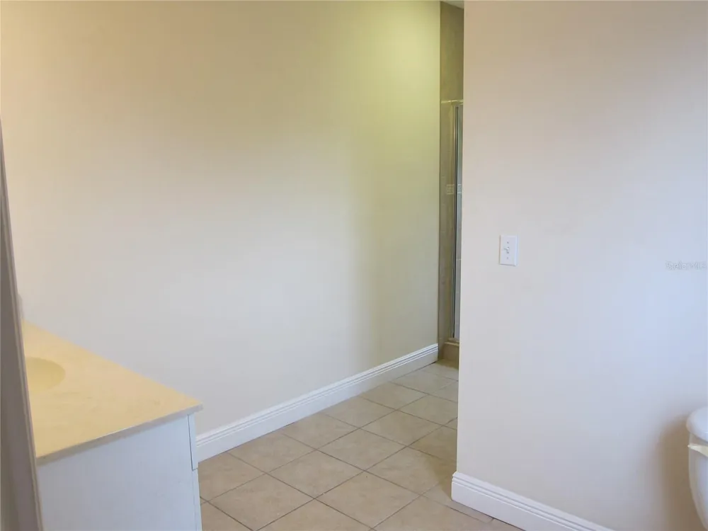 2602 SW 87TH DRIVE #201 Gainesville, FL 32608