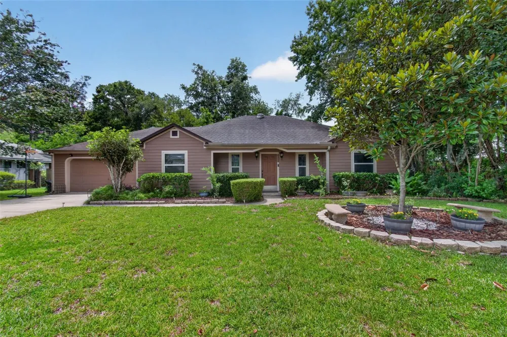 2840 NW 27TH TERRACE Gainesville, FL 32605