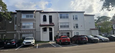 5132 CONROY ROAD #928