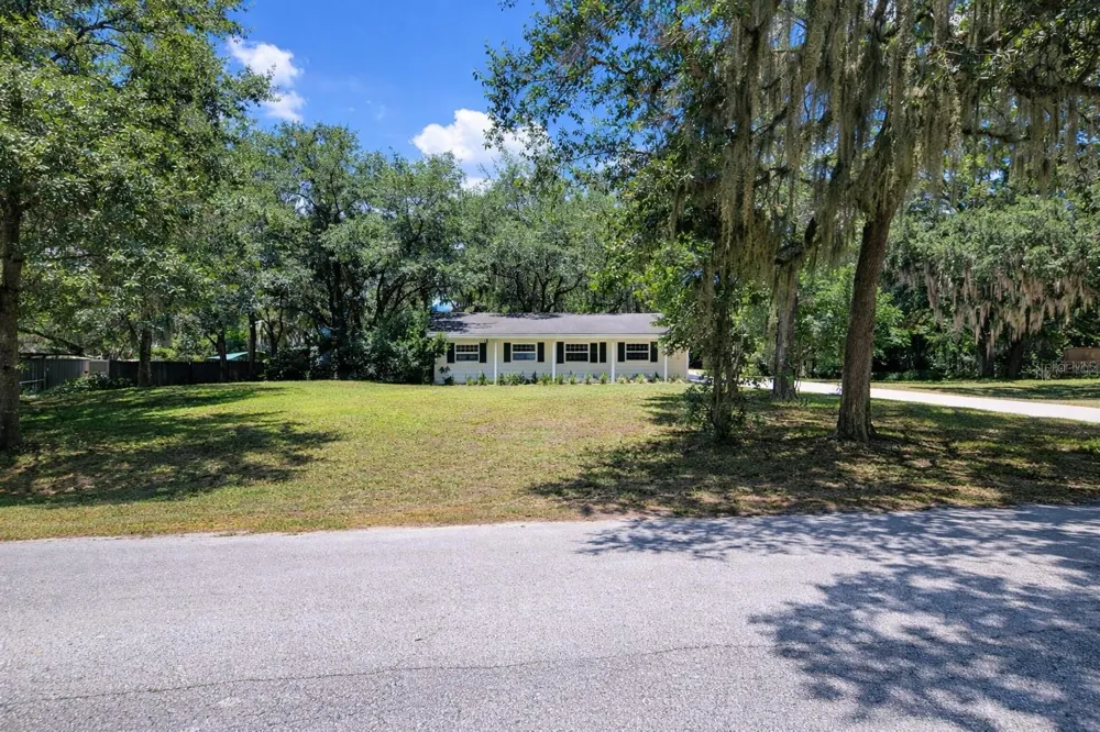 3036 LOWERY DRIVE Oviedo, FL 32765