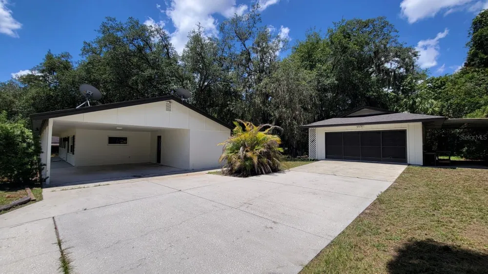 3036 LOWERY DRIVE Oviedo, FL 32765