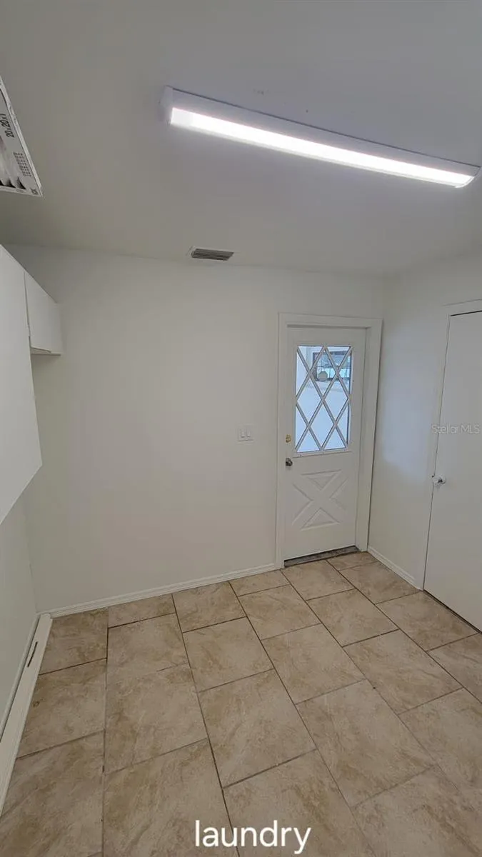 3036 LOWERY DRIVE Oviedo, FL 32765
