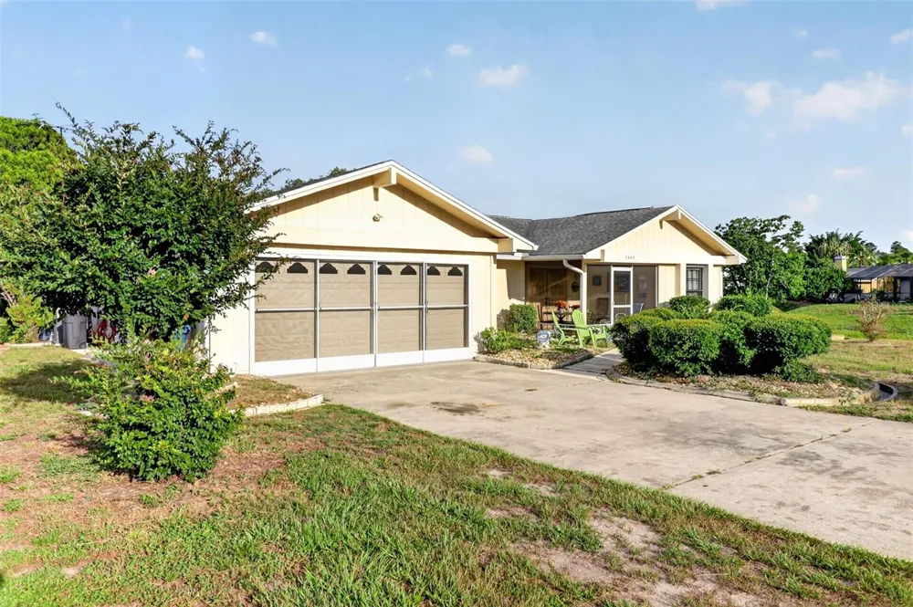 7465 GALLOWAY ROAD Weeki Wachee, FL 34613
