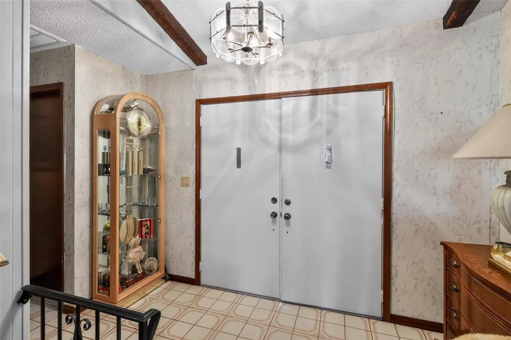 7465 GALLOWAY ROAD Weeki Wachee, FL 34613