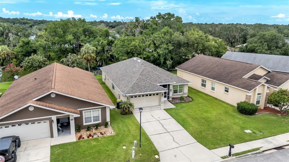 6838 SHIMMERING DRIVE Lakeland, FL 33813