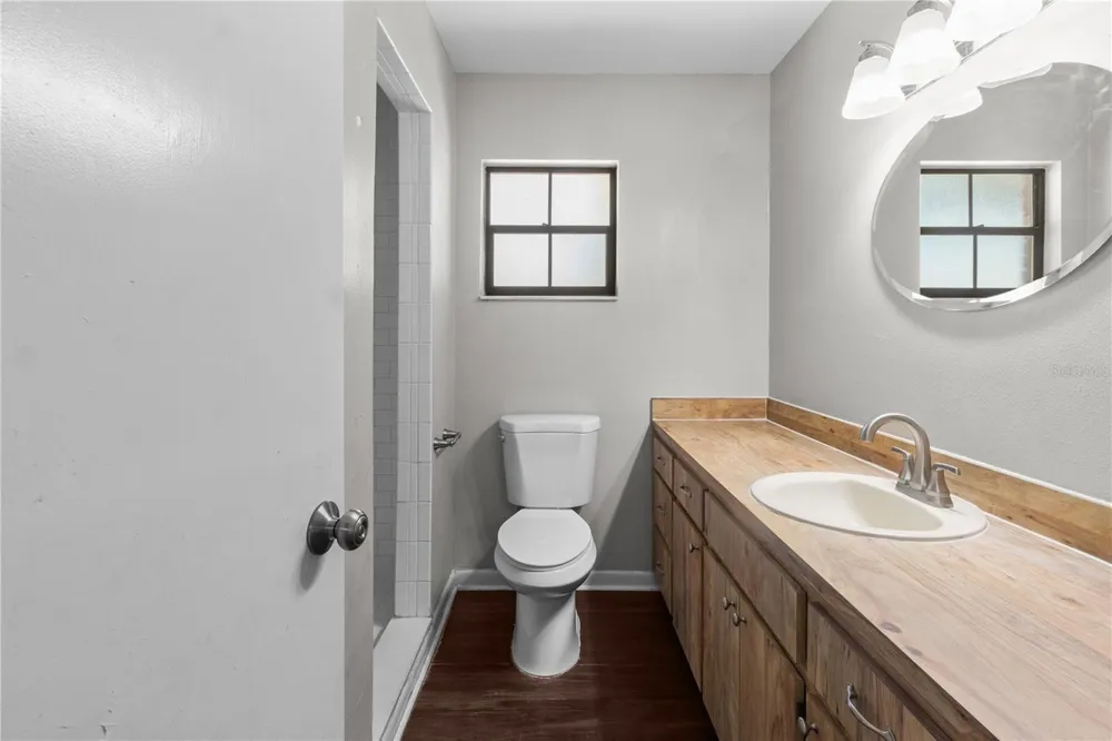 2417 ROSLYN LANE Lakeland, FL 33812