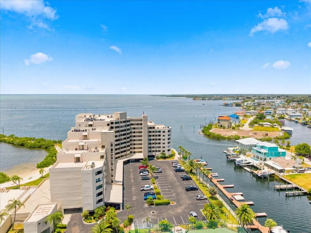 6035 SEA RANCH DRIVE #100 Hudson, FL 34667